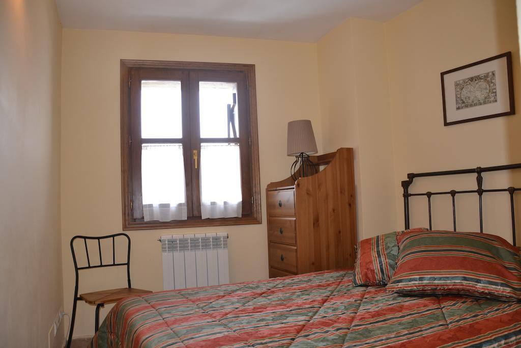 Casa Rural Borda Marianet Aramón Aramón Cerler Zimmer foto